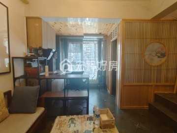 鼎泰中汇广场公寓楼