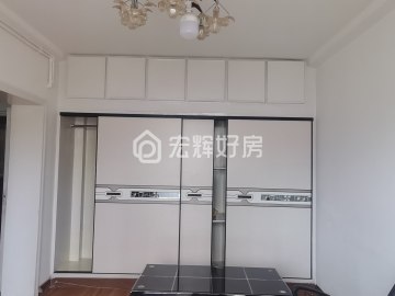 红山根西村41-410号